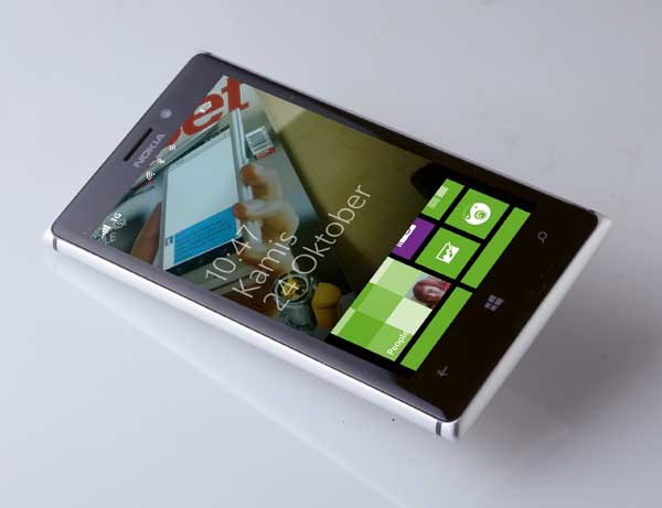 nokia-lumia-925-(1)