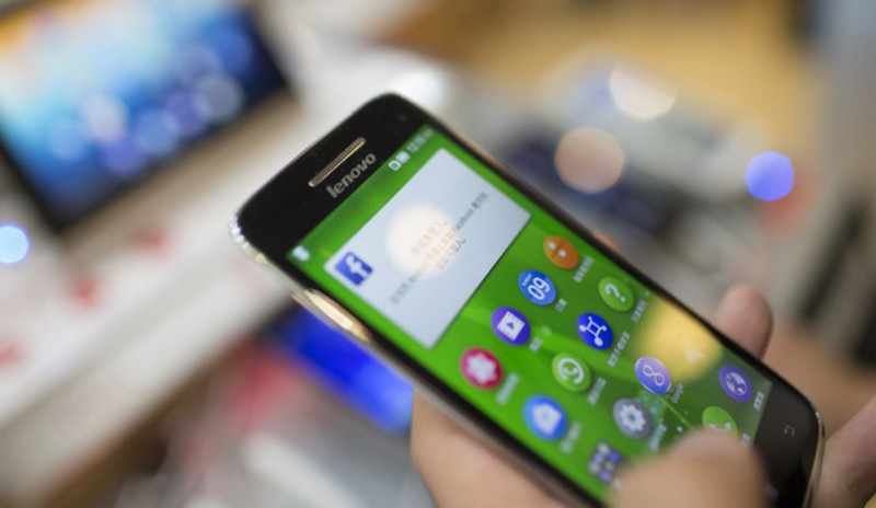 Lenovo smartphone