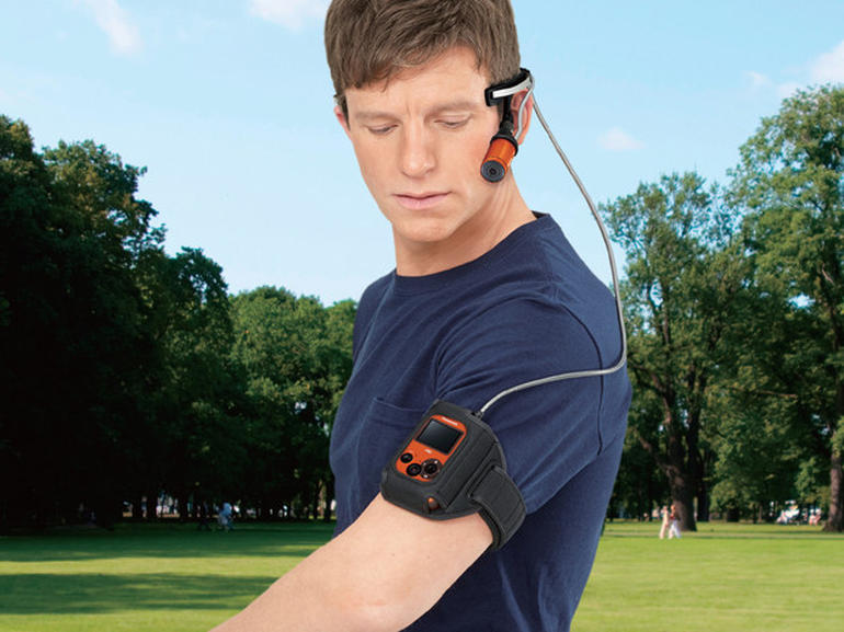 panasonic-hx-a500-arm