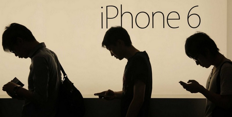 iPhone 6 antrian pembeli