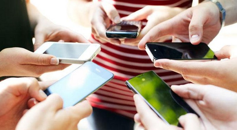 Pengguna smartphone 2014