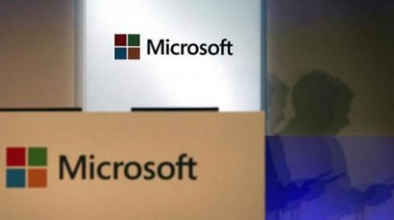 Microsoft logo box