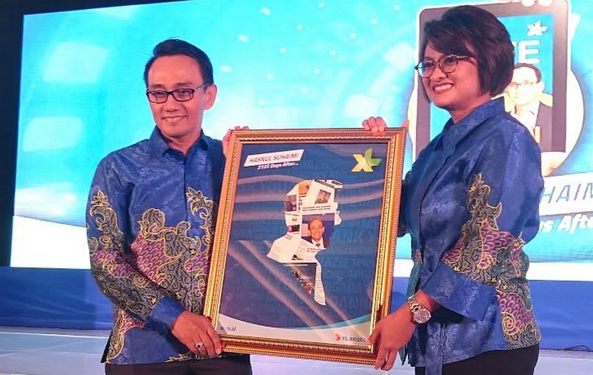 Dian Siswarini, CEO XL dan Hasnul
