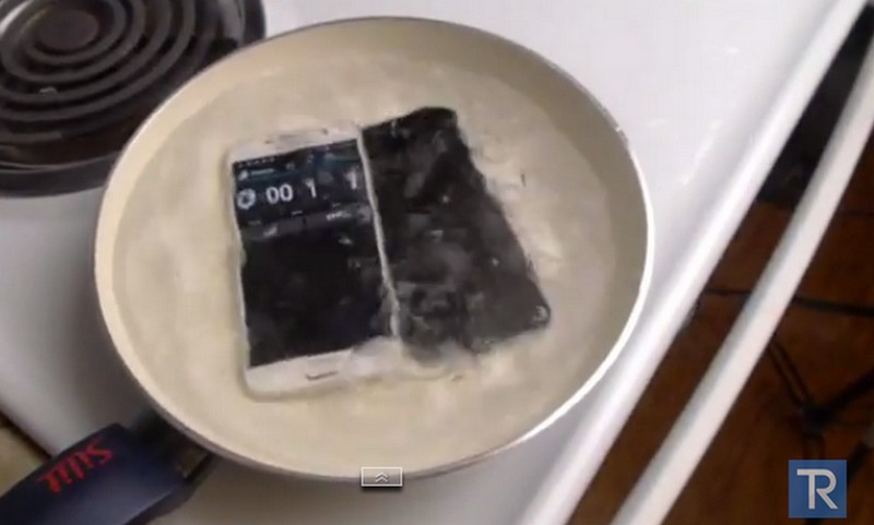 Samsung Galaxy S6 vs iPhone 6 direndam air panas