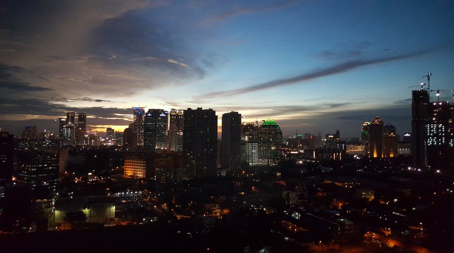 S6 gedung malam