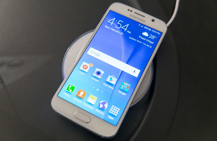Samsung-Galaxy-S6-wireless-charging Samsung-Galaxy-S6-wireless-charging