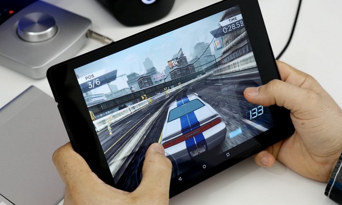 Tablet gaming Nexus 9
