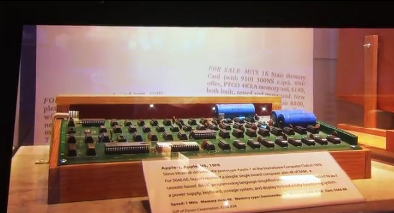 Apple-1, komputer Apple generasi pertama yang dibuang sang nenek (nbc)