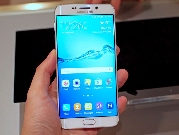 s6-edge-plus-in-hand_w_600