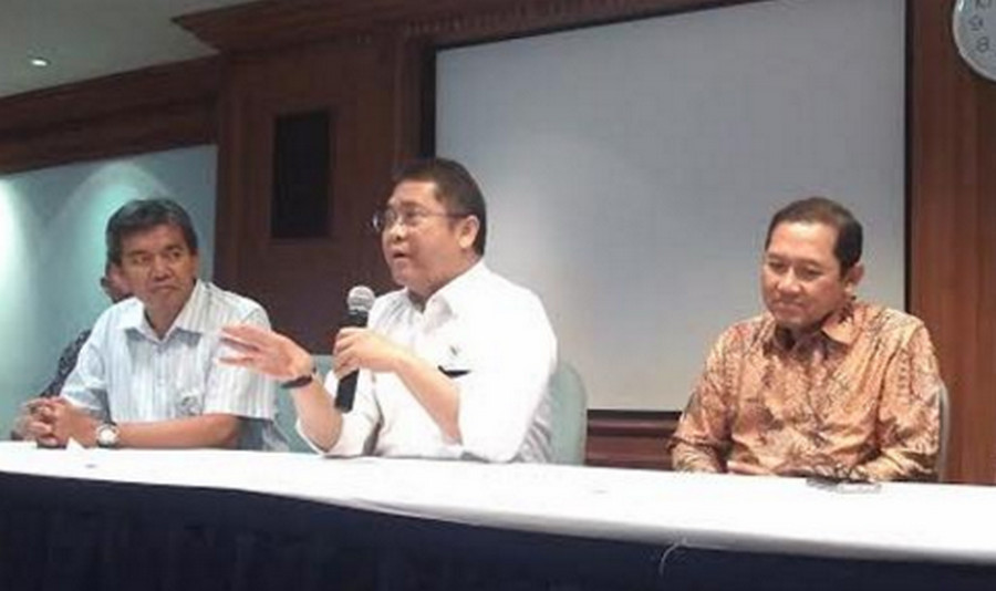 Menkominfo Rudiantara di Prescon petisi Indar