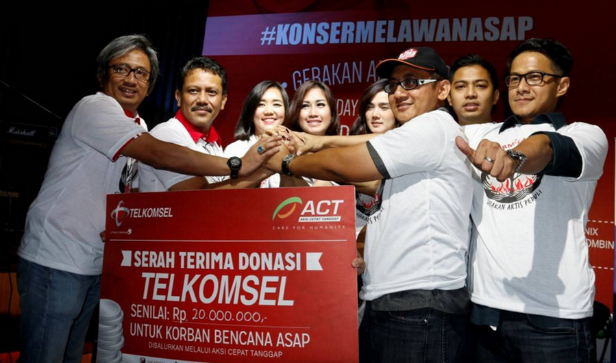 Telkomsel bantu korban asap