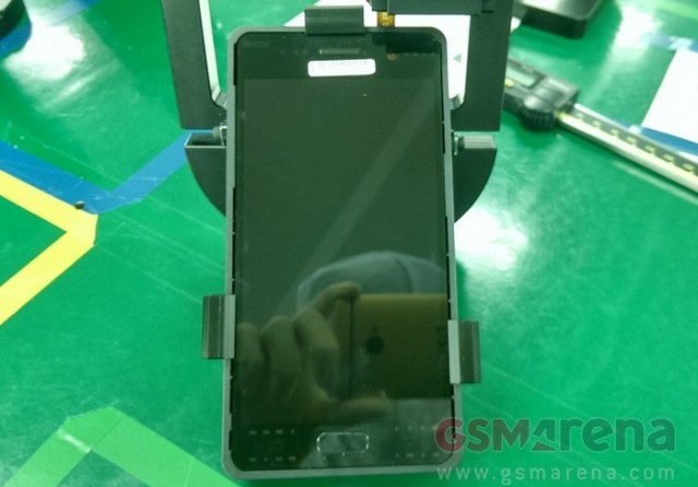 Ini Dia Penampakan Pertama Galaxy S7