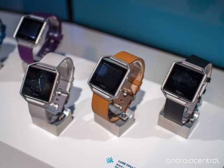 Fitbit Pamer Kemewahan Smartwatch Pertamanya di CES 2016