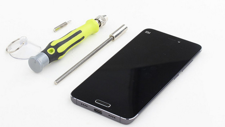 Xiaomi Mi 5 Dibongkar, Apa Saja Isinya?