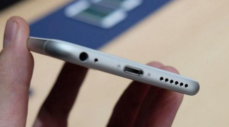 iPhone 7 Punya Speaker Ganda Pengganti Jack Earphone