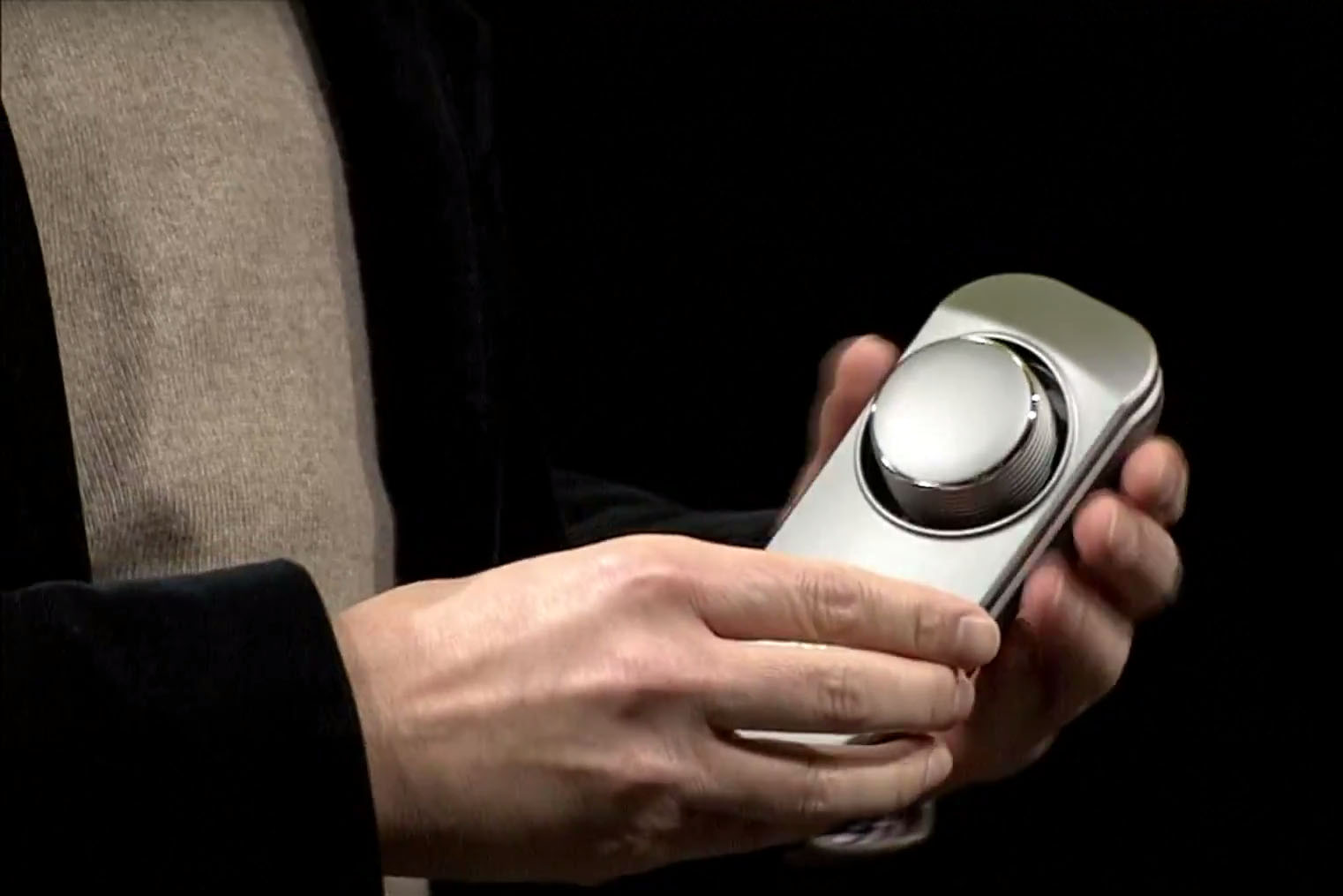 lg-smart-controller-drone-parrot-3