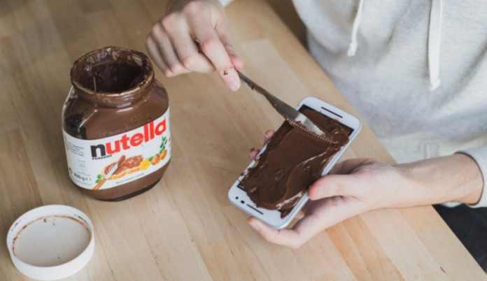 Android N ilustrasi Nutella