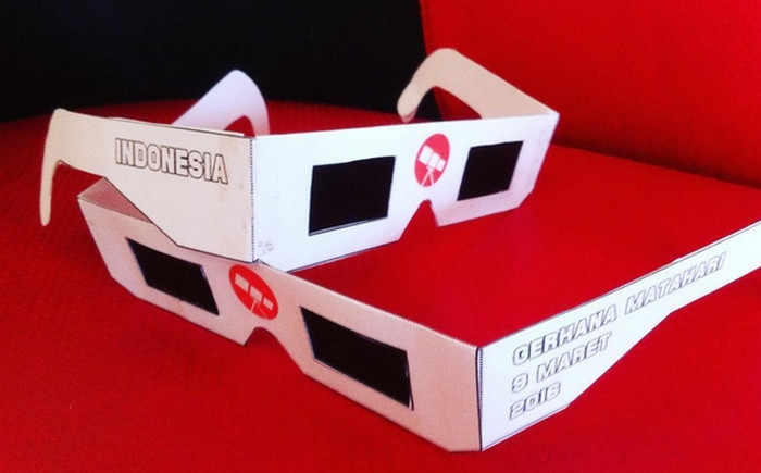 Kacamata filter matahari