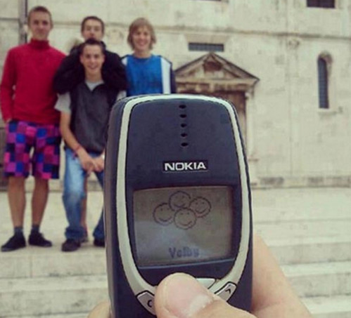 Nokia 3310 editor gambar