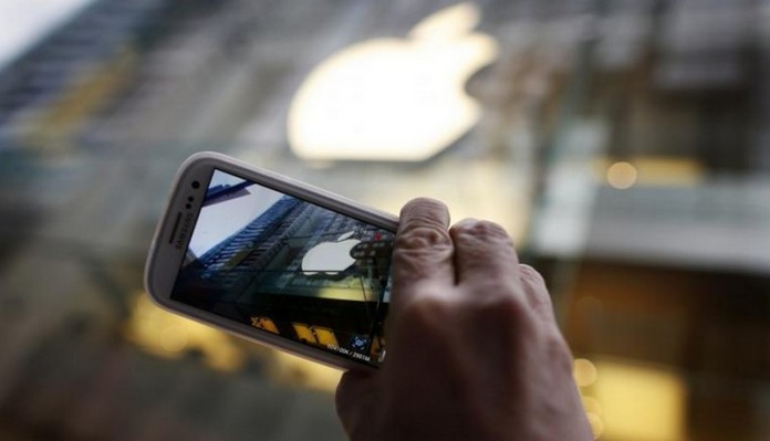 Samsung vs Apple capture