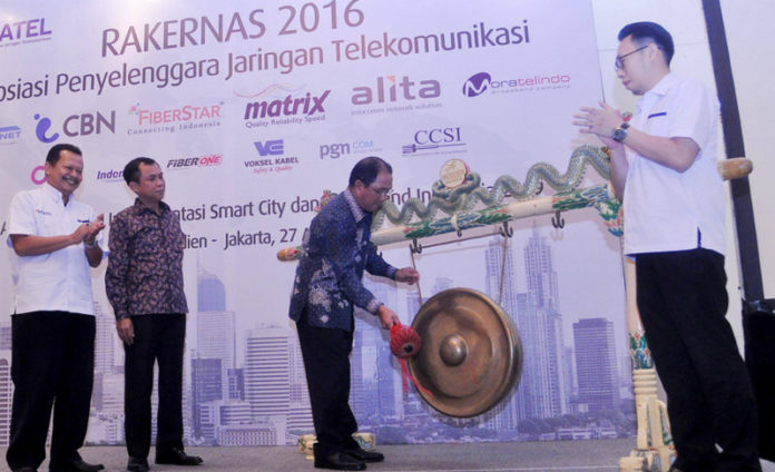 Rakernas APJATEL 2016 gong