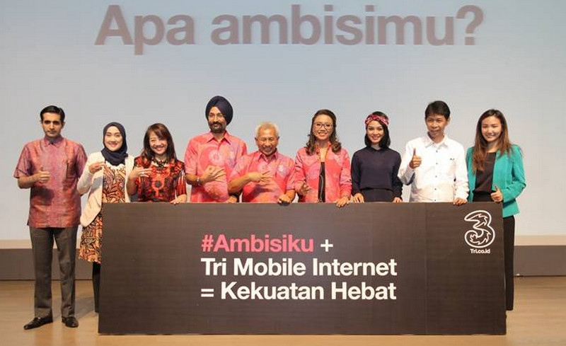 Tri HUT ke 9