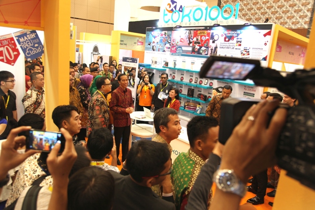 Jokowi Terpesona Perkembangan  E-Commerce di Indonesia