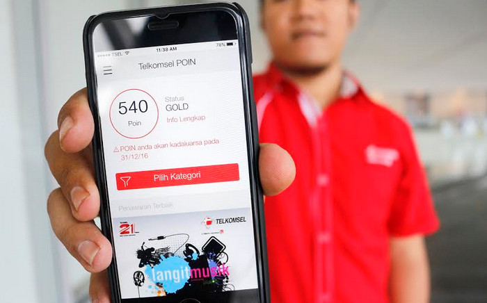 Rayakan Ulang Tahun, Telkomsel Traktir Pelanggan