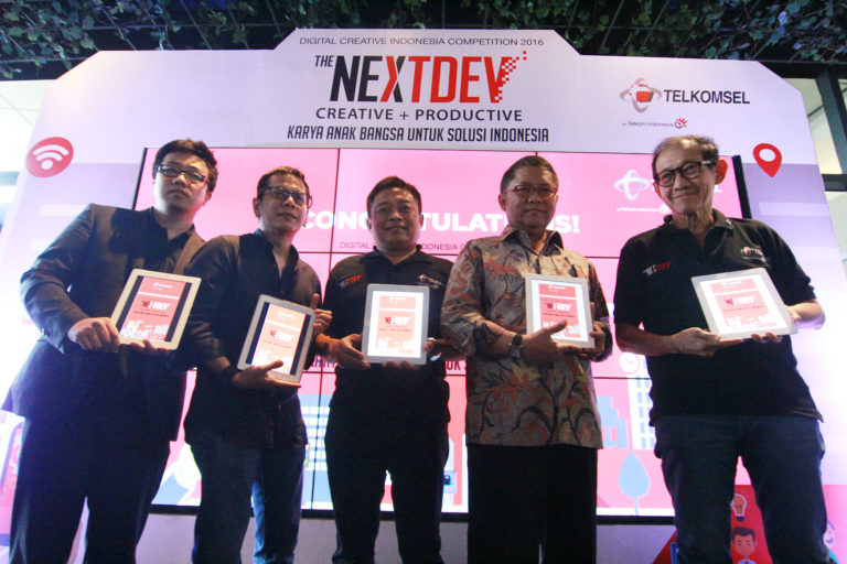 Telkomsel Gelar “The NextDev” 2016