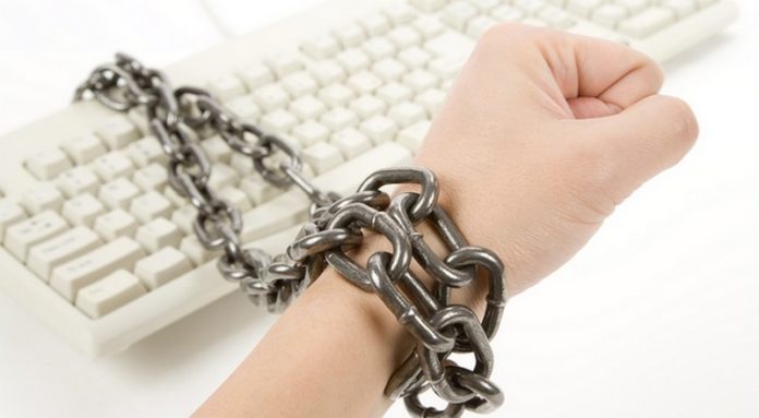 Kecanduan Internet rantai