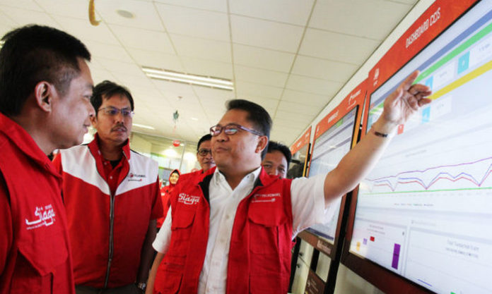 Menkominfo Rudiantara tinjau Posko Siaga Telkomsel