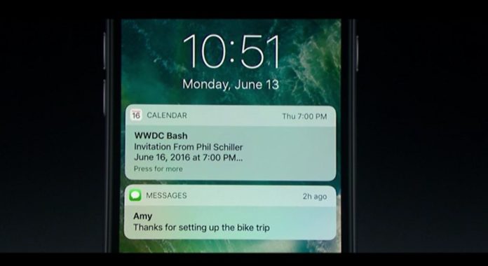 New-iOS-10-Lock-screen-includes-rich-interactive-notifications-and-expanded-widgets Lock Screen di iOS 10
