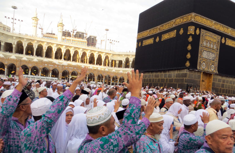 Lancar Berkomunikasi di Tanah Suci, XL Sediakan “Paket Haji”