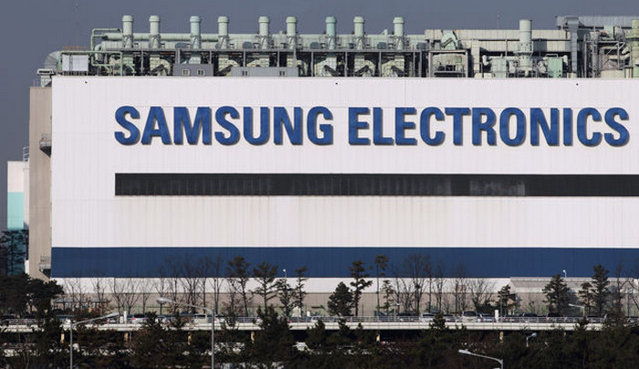 76 Pekerja Pabrik Samsung Meninggal Terpapar Bahan Kimia Berbahaya