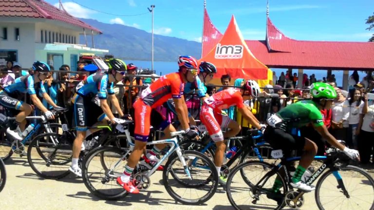 Indosat Ooredoo Dukung Tour De Singkarak 2016
