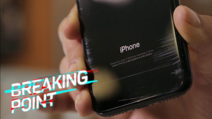 iphone-7-jet-black-scratch iPhone 7 Jet Black