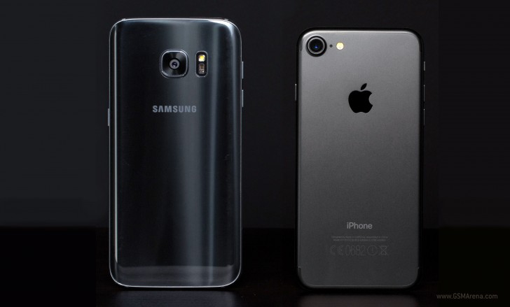 Survei Membuktikan, 12 dari 24 Pemilik Note 7 Beralih ke iPhone