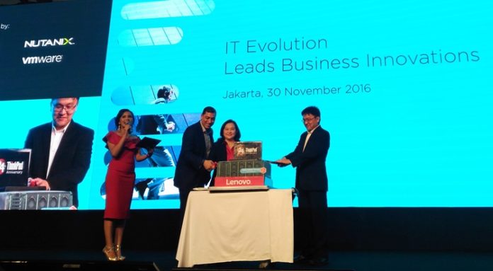 24 Tahun Lenovo ThinkPad