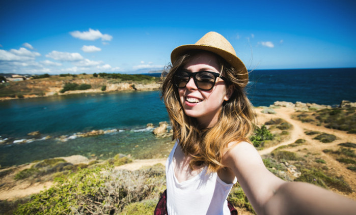 3 Tips Selfie Keren Saat Solo Traveling