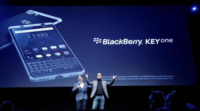 BlackBerry Umumkan “KEYone” di MWC 2017