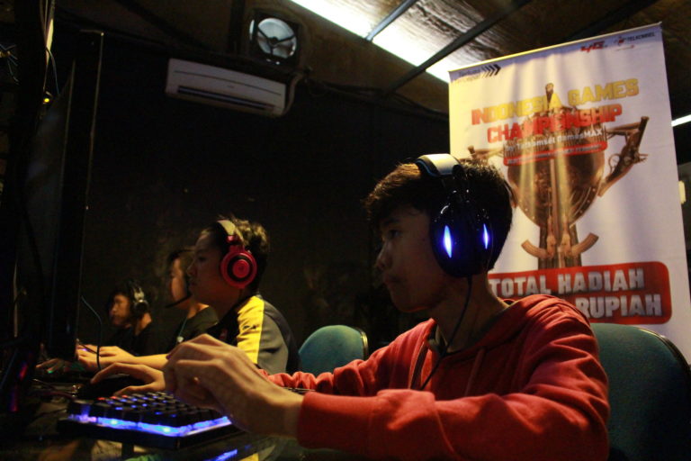 Telkomsel Saring Gamers Terbaik Bandung untuk IGC 2017