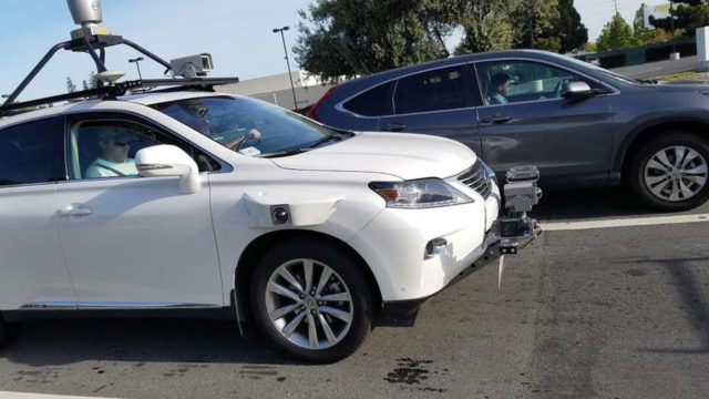 Apple Tambah Armada Mobil Otonom