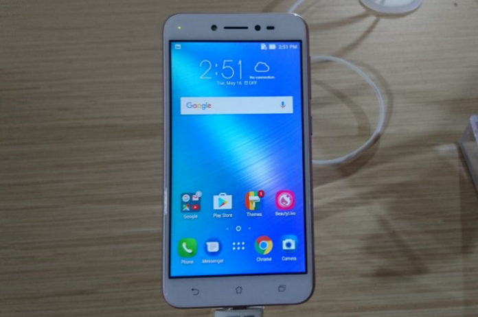 Asus Zenfone Live hands-on