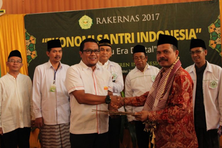 Indosat Ooredoo dan IPI Hadirkan Kartu Prabayar Amanah