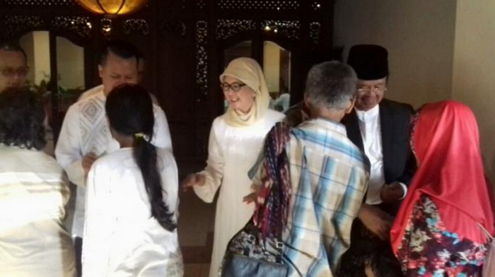 Jangan Lupakan 3 Hal Penting Ini Saat Bersilaturahmi