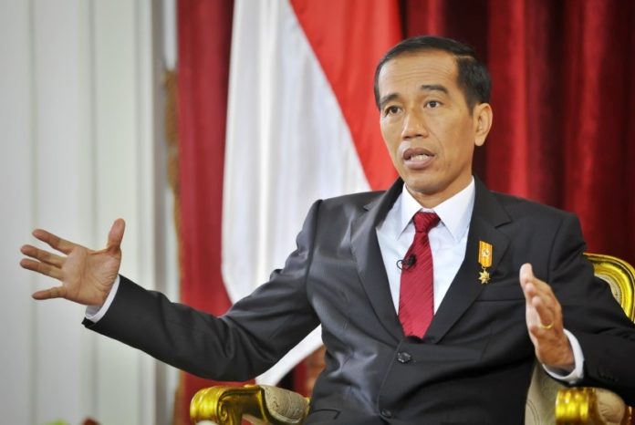 Jokowi Jokowi bahas Hyperloop