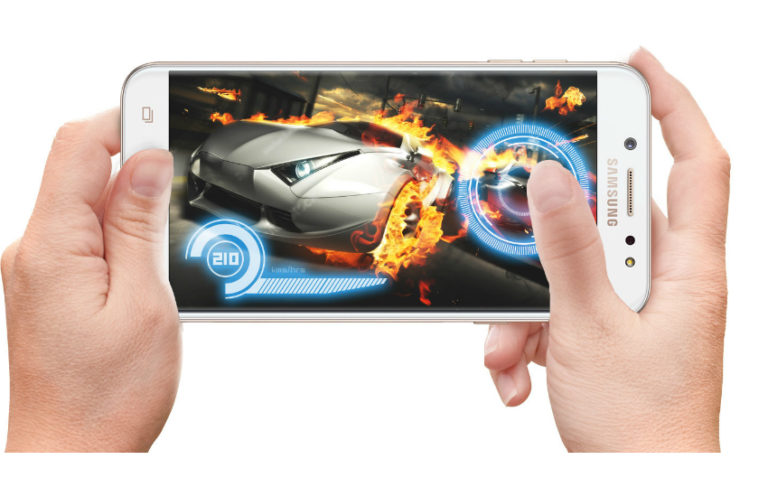 Ponsel Dual-camera “Murah” Galaxy J7+ Mulai Dipasarkan