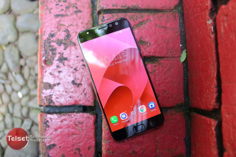 Review Asus ZenFone 4 Selfie Pro