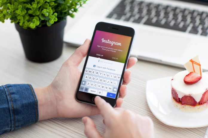 Follow Hashtag di Instagram