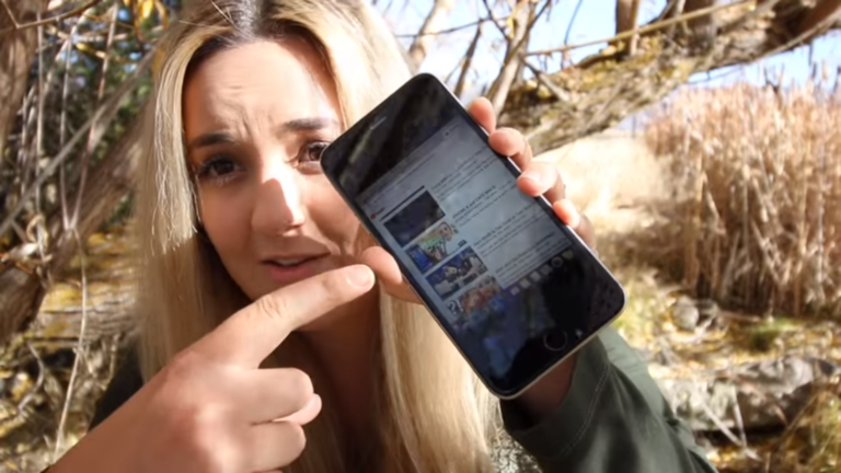 Tragis! Ayah YouTuber yang Pamer iPhone X Dipecat!